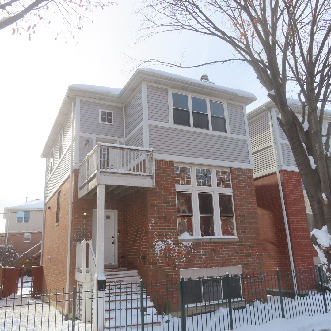 3529 W Polk Street, Chicago, IL 60624