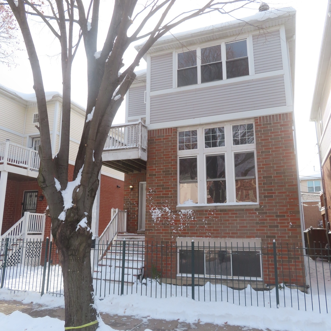 3529 W Polk Street, Chicago, IL 60624