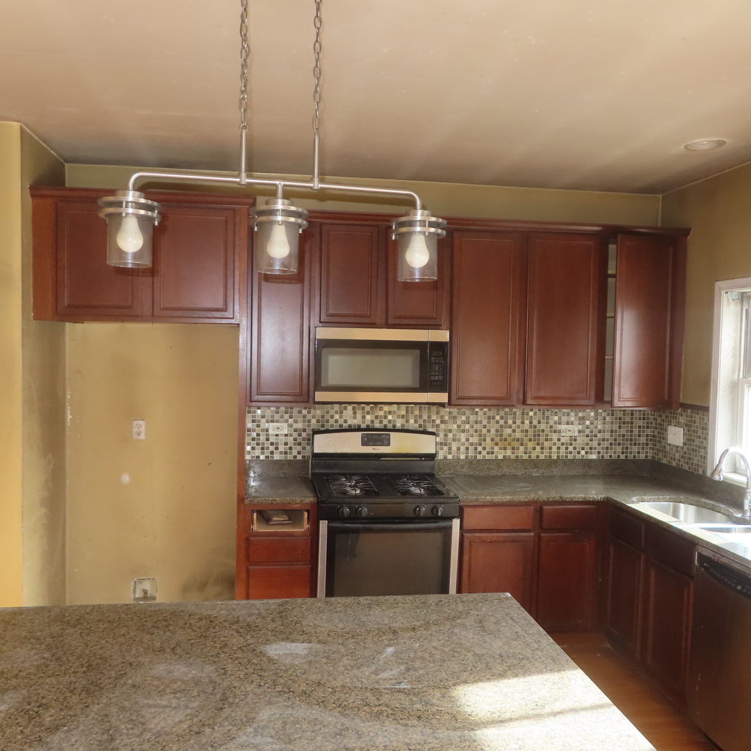 3529 W Polk Street, Chicago, IL 60624