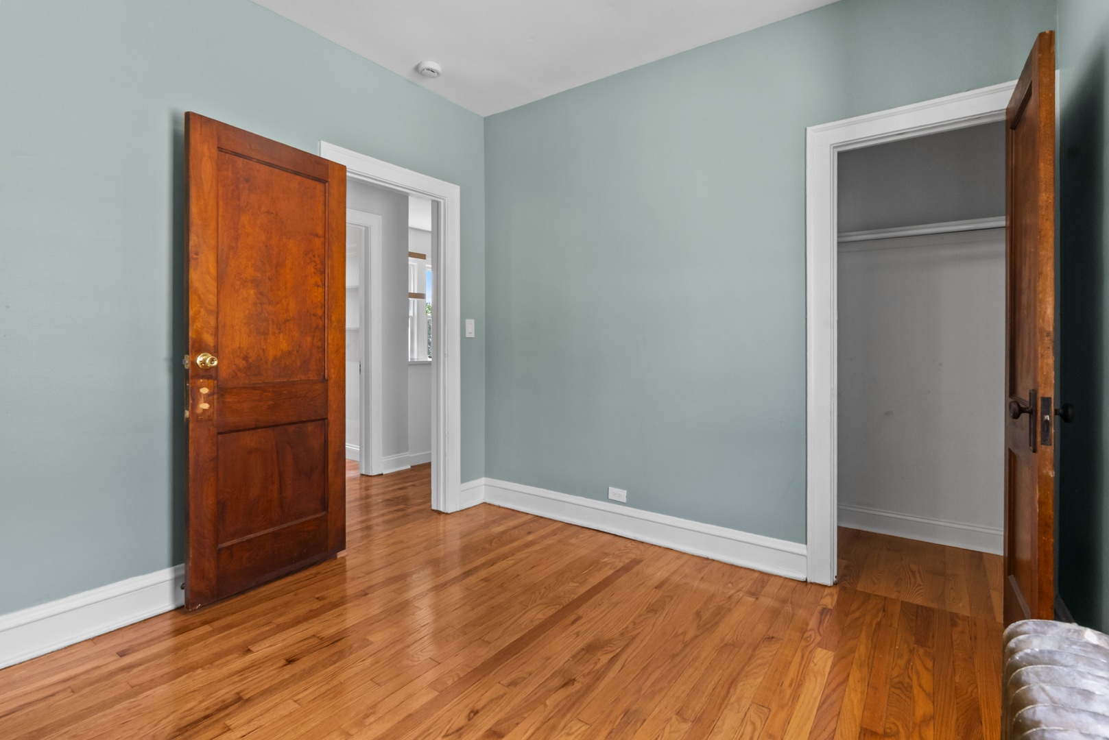 10542 S Avenue L Avenue #2, Chicago, IL 60617