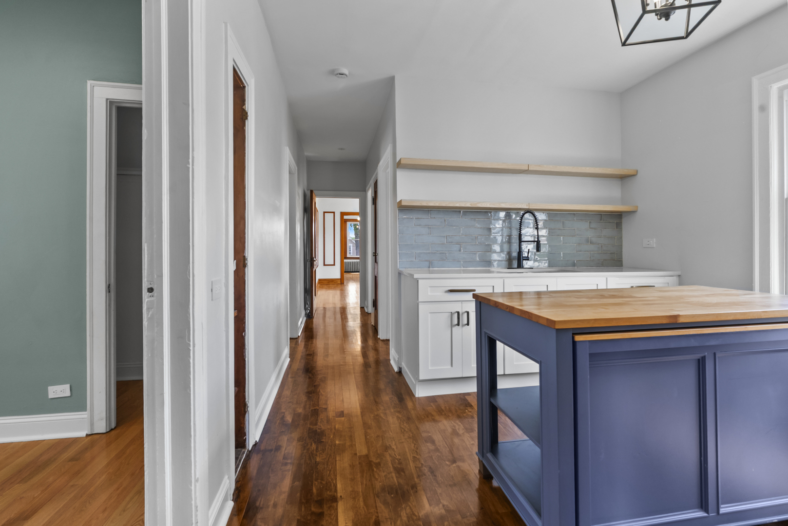 10542 S Avenue L Avenue #2, Chicago, IL 60617