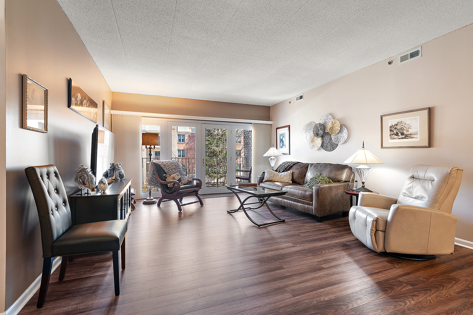 7841 W 157th Street #208, Orland Park, IL 60462