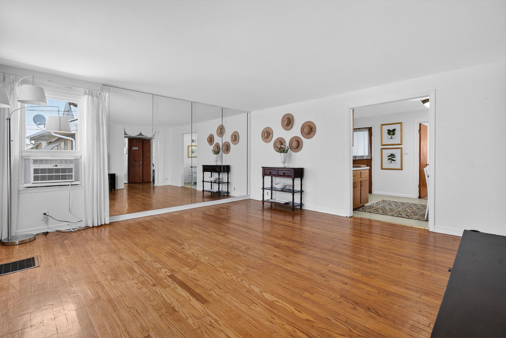 12620 Irving Avenue, Blue Island, IL 60406