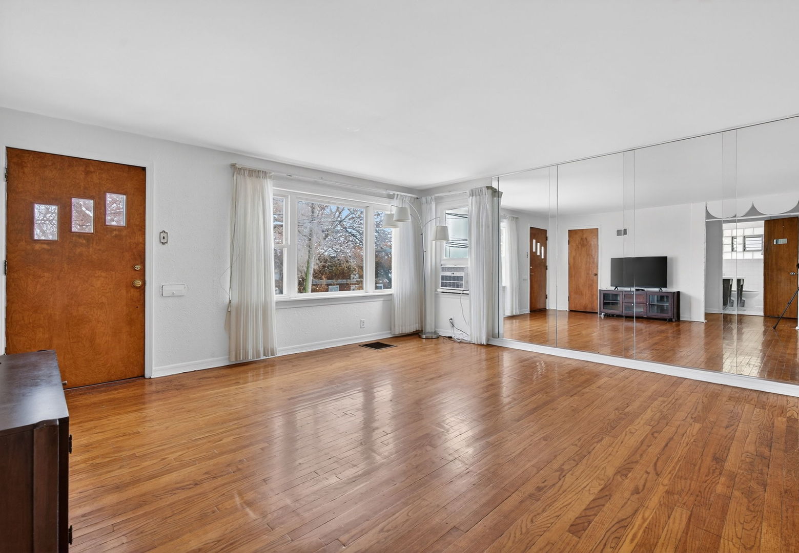 12620 Irving Avenue, Blue Island, IL 60406