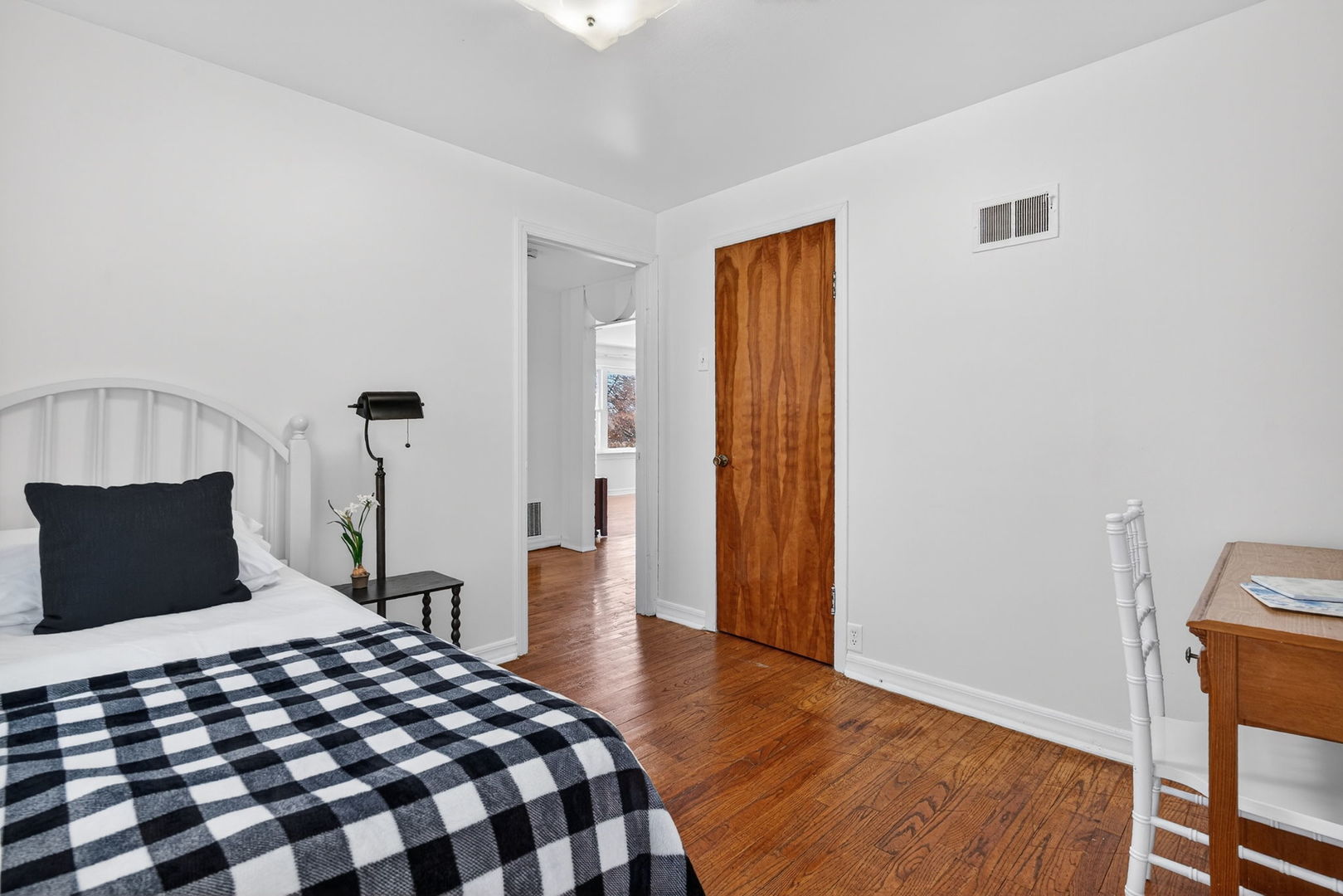 12620 Irving Avenue, Blue Island, IL 60406