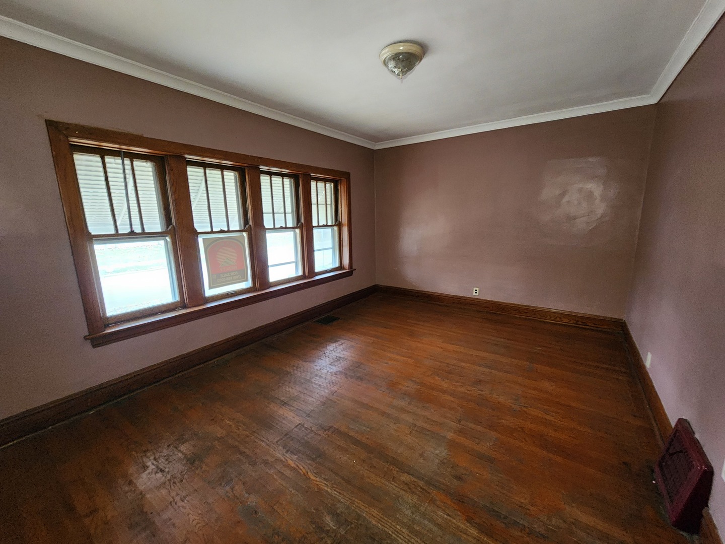 2221 Home Avenue, Berwyn, IL 60402