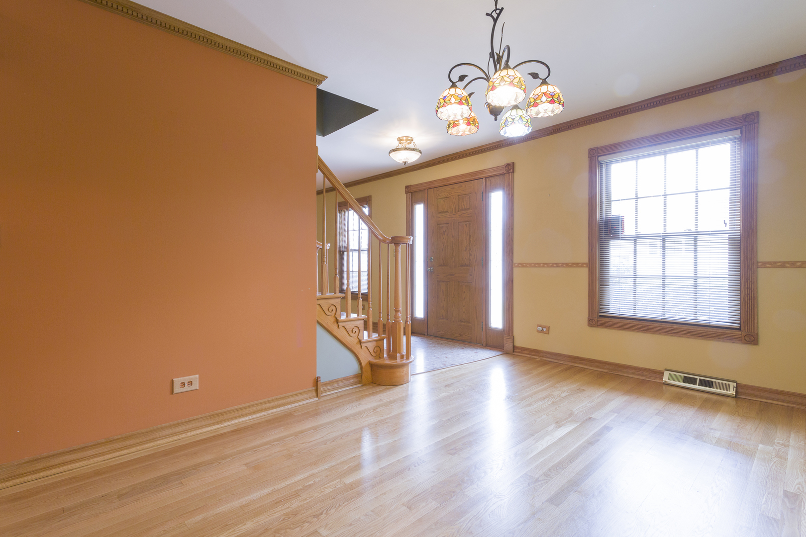 1301 N Northwest Highway, Park Ridge, IL 60068