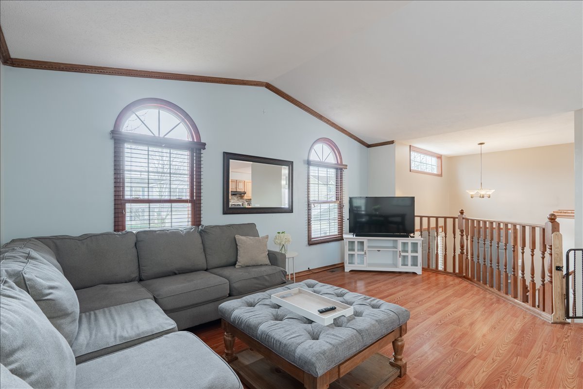 1509 Beckenham Drive, Bloomington, IL 61704