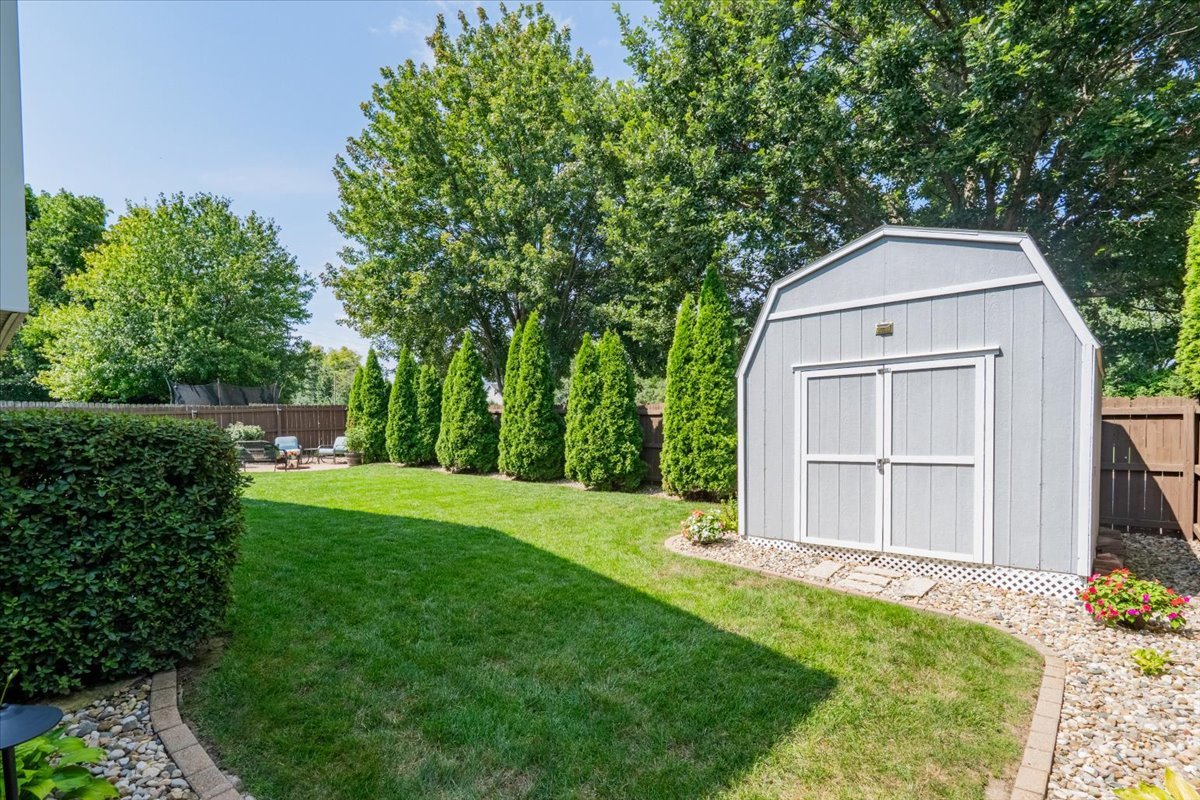 1509 Beckenham Drive, Bloomington, IL 61704