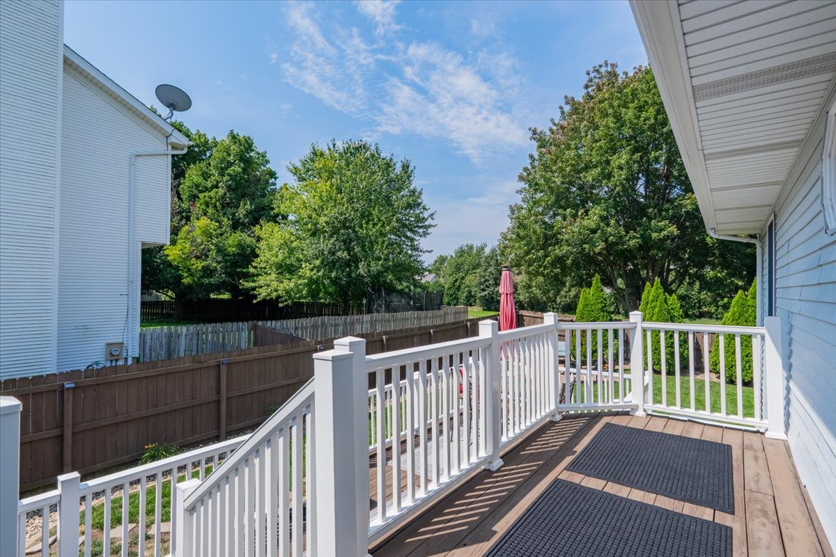 1509 Beckenham Drive, Bloomington, IL 61704