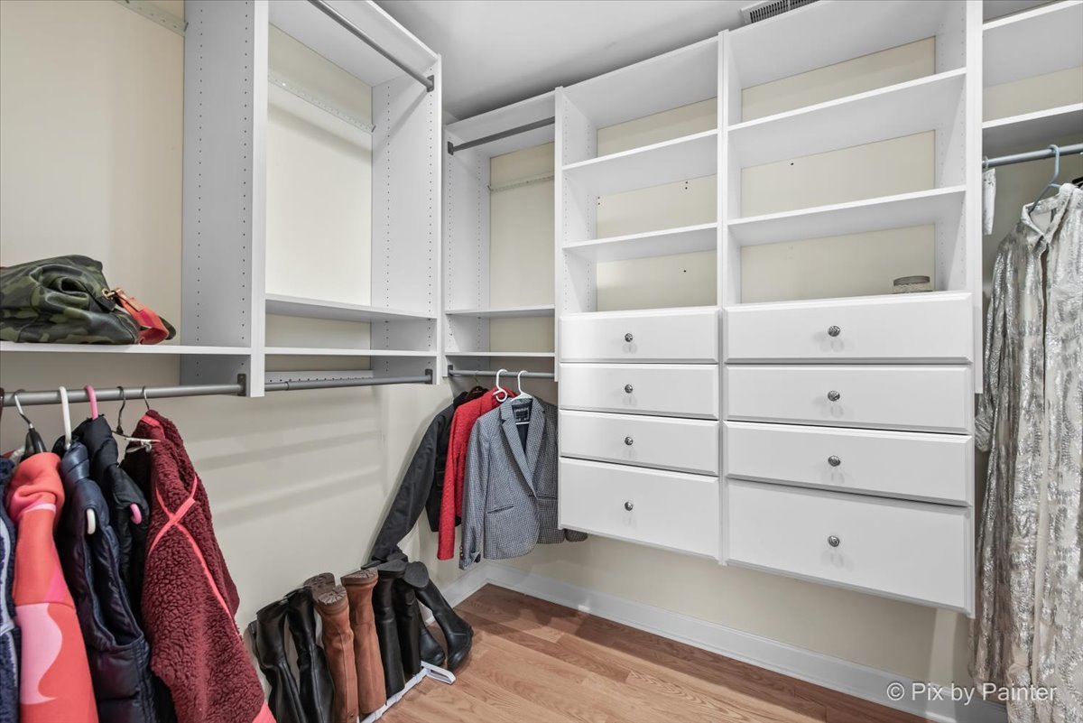 6372 N Sayre Avenue, Chicago, IL 60631