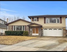 833 W Heritage Drive #1, Addison, IL 60101
