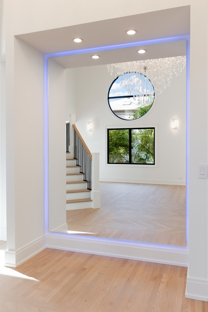 9427 Falling Waters Drive, Burr Ridge, IL 60527