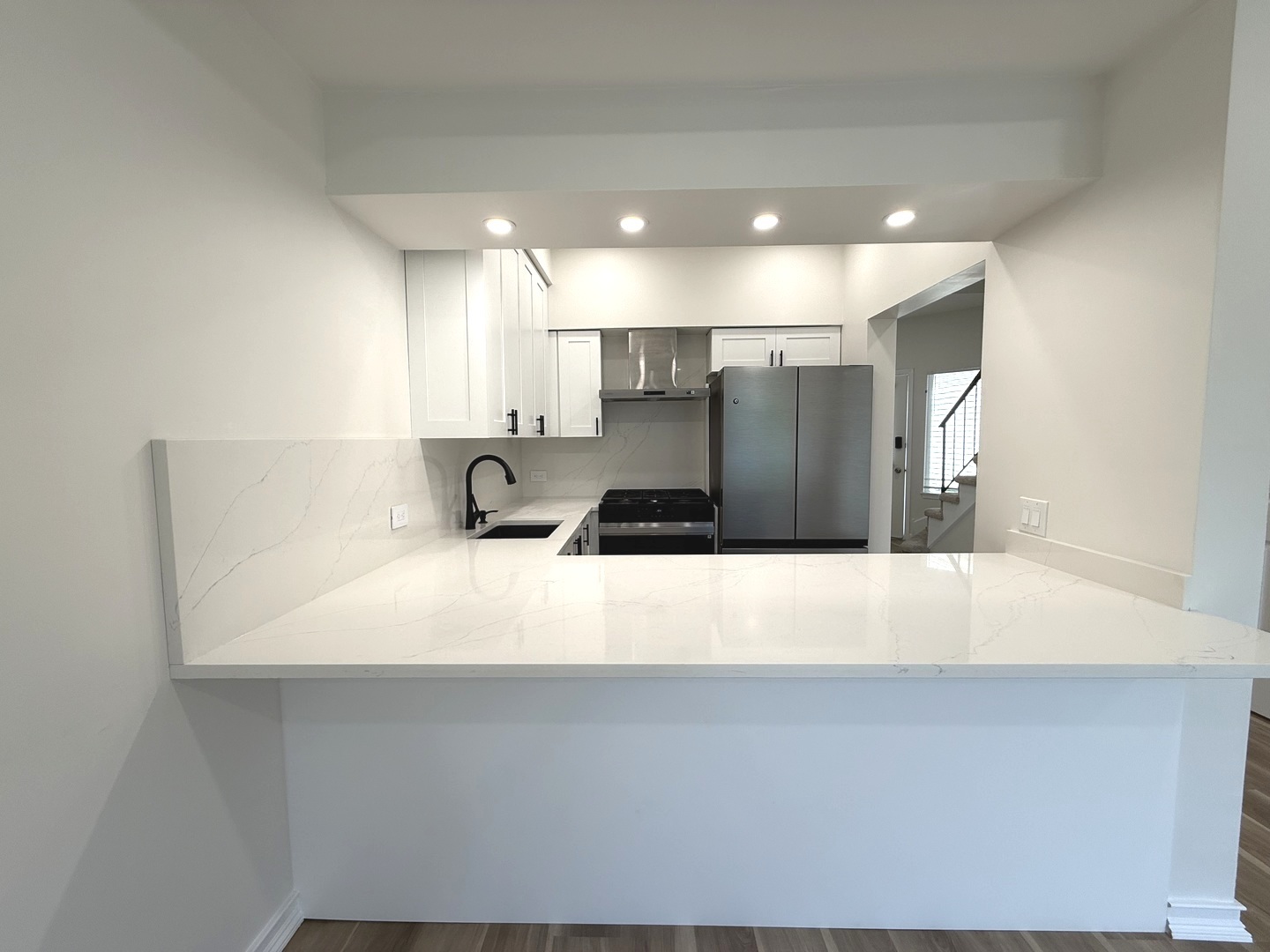 7825 Darien Lake Drive #7825, Darien, IL 60561