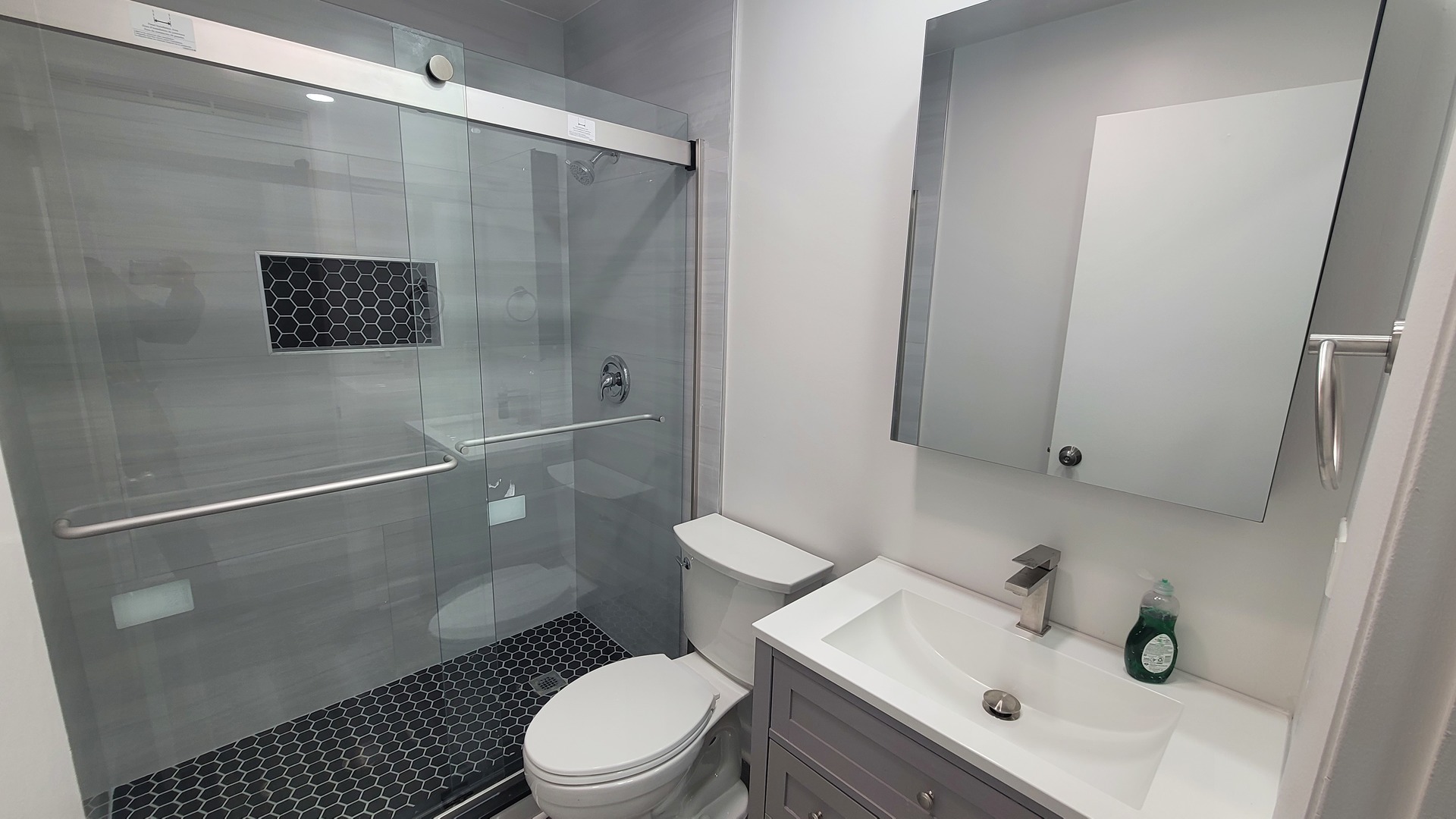 378 Sandalwood Lane #B1, Schaumburg, IL 60193