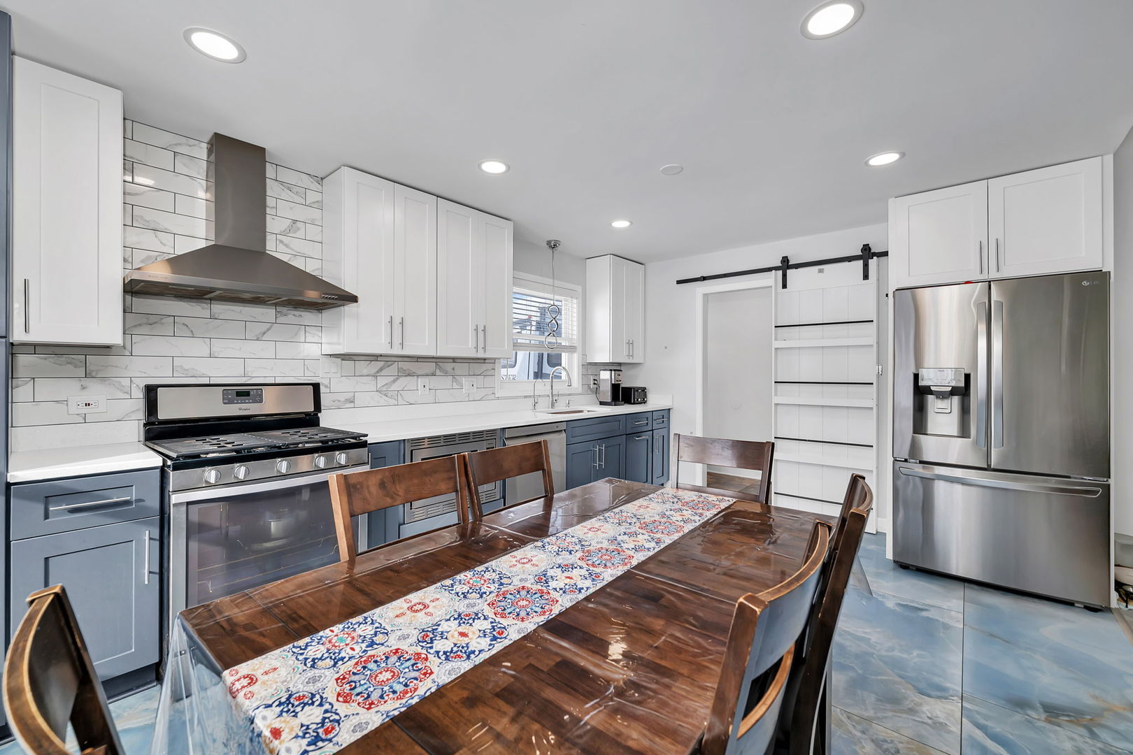 1204 Boston Avenue, Joliet, IL 60435