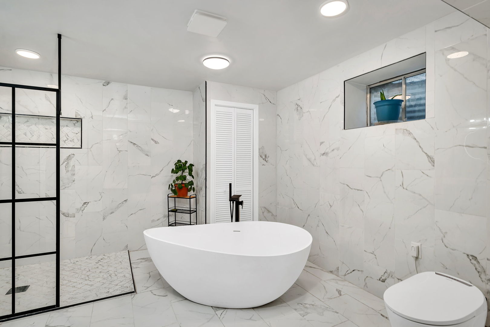 1204 Boston Avenue, Joliet, IL 60435