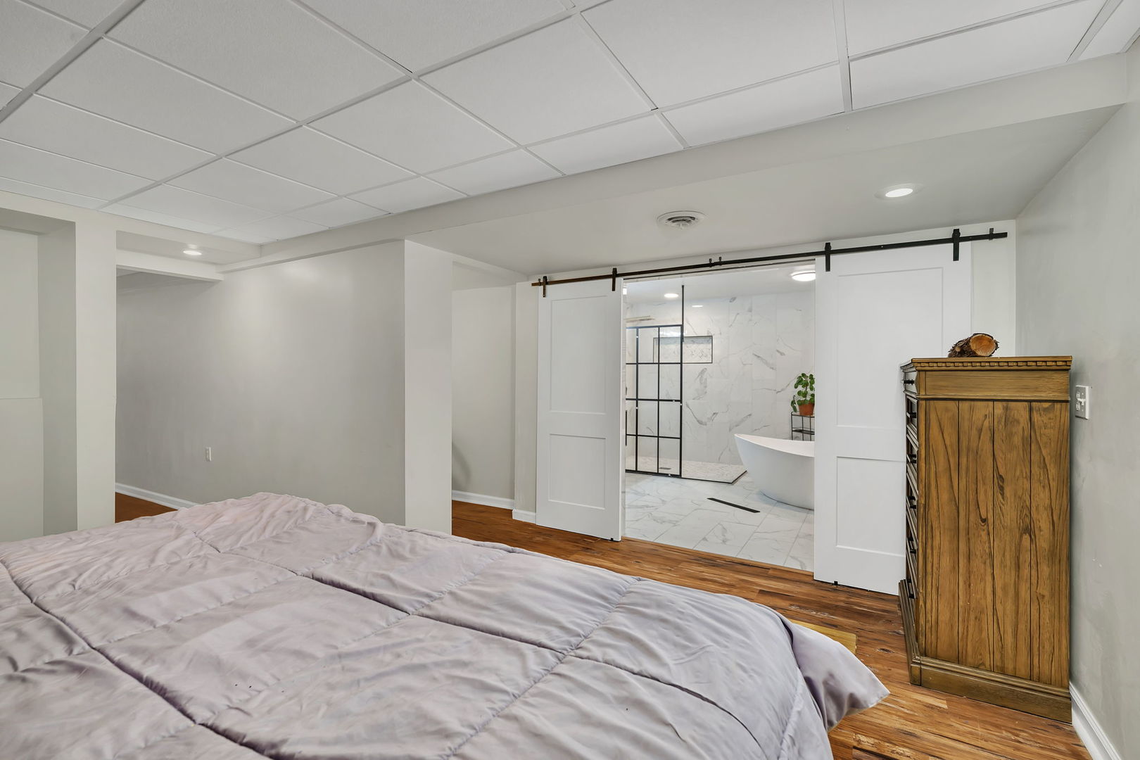 1204 Boston Avenue, Joliet, IL 60435