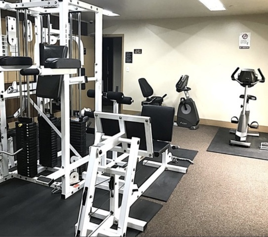 6174 KNOLL LANE Court #101, Willowbrook, IL 60527