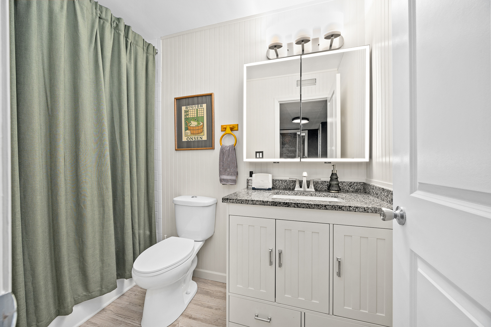 6174 KNOLL LANE Court #101, Willowbrook, IL 60527