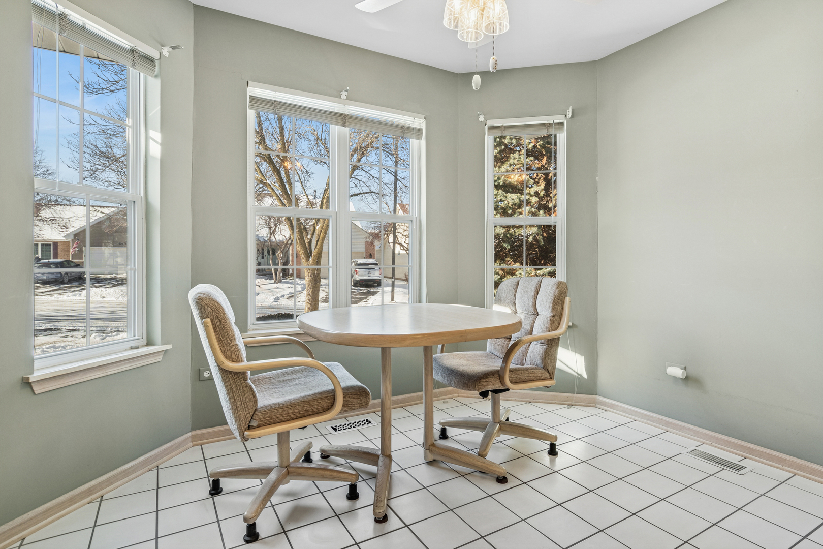 13455 S Mulberry Street, Plainfield, IL 60544