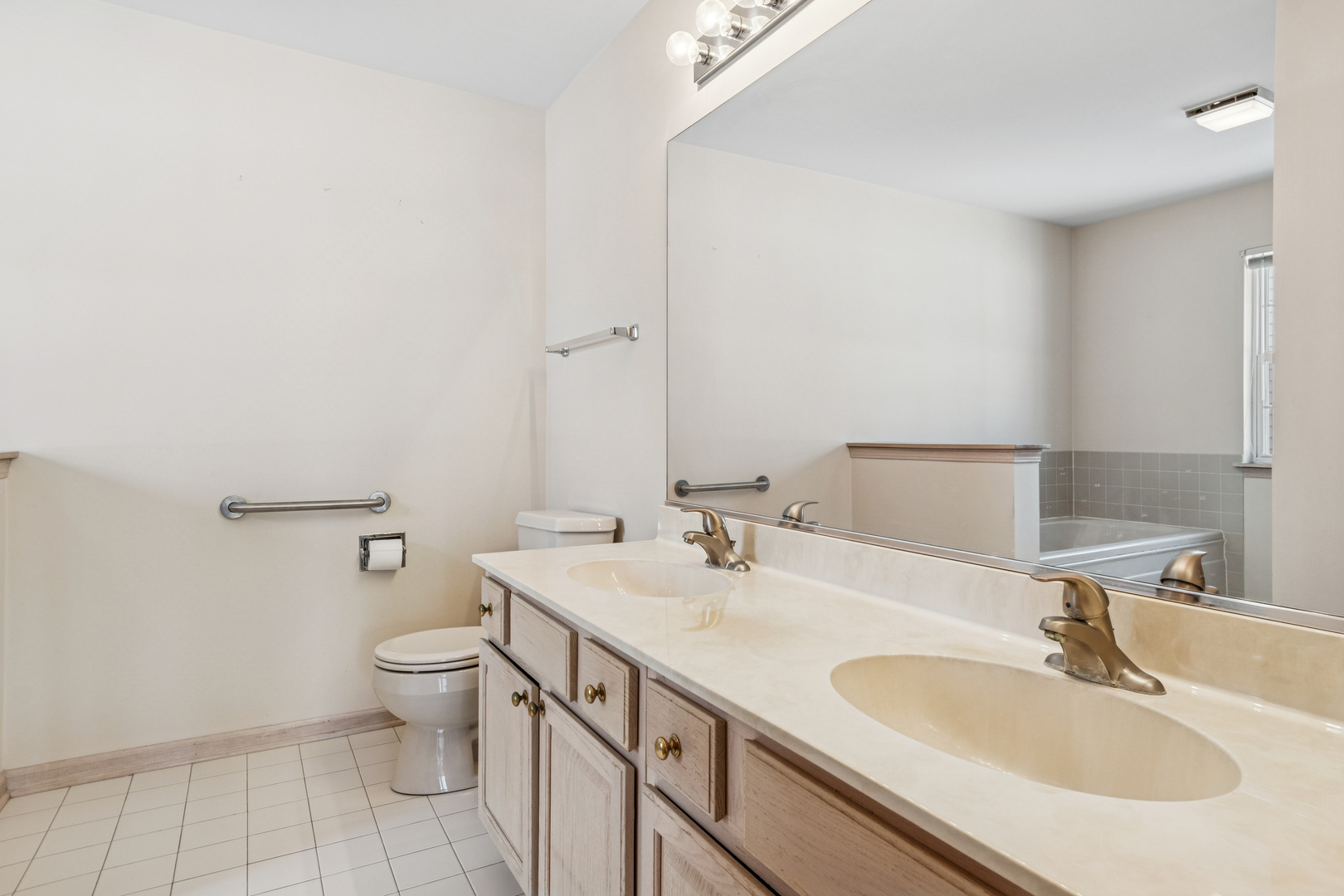 13455 S Mulberry Street, Plainfield, IL 60544