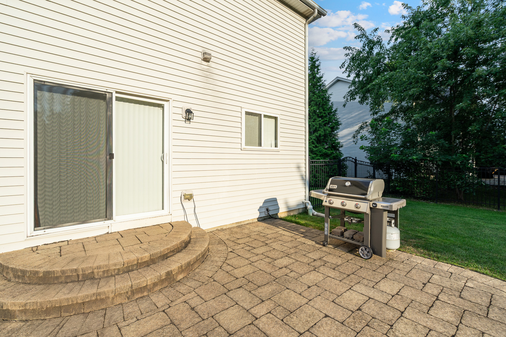 16320 Spring Creek Lane, Plainfield, IL 60586