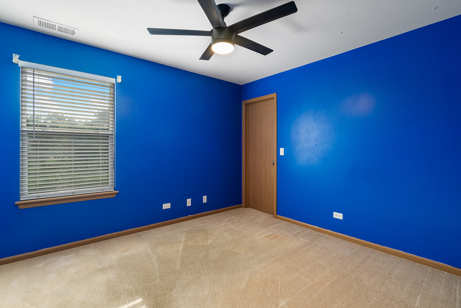 16320 Spring Creek Lane, Plainfield, IL 60586