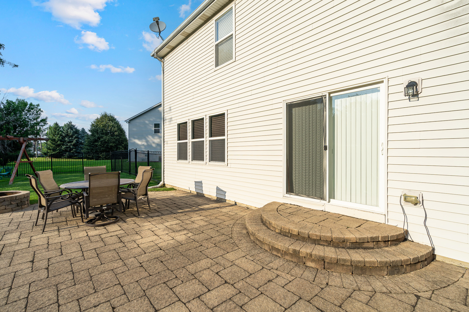 16320 Spring Creek Lane, Plainfield, IL 60586