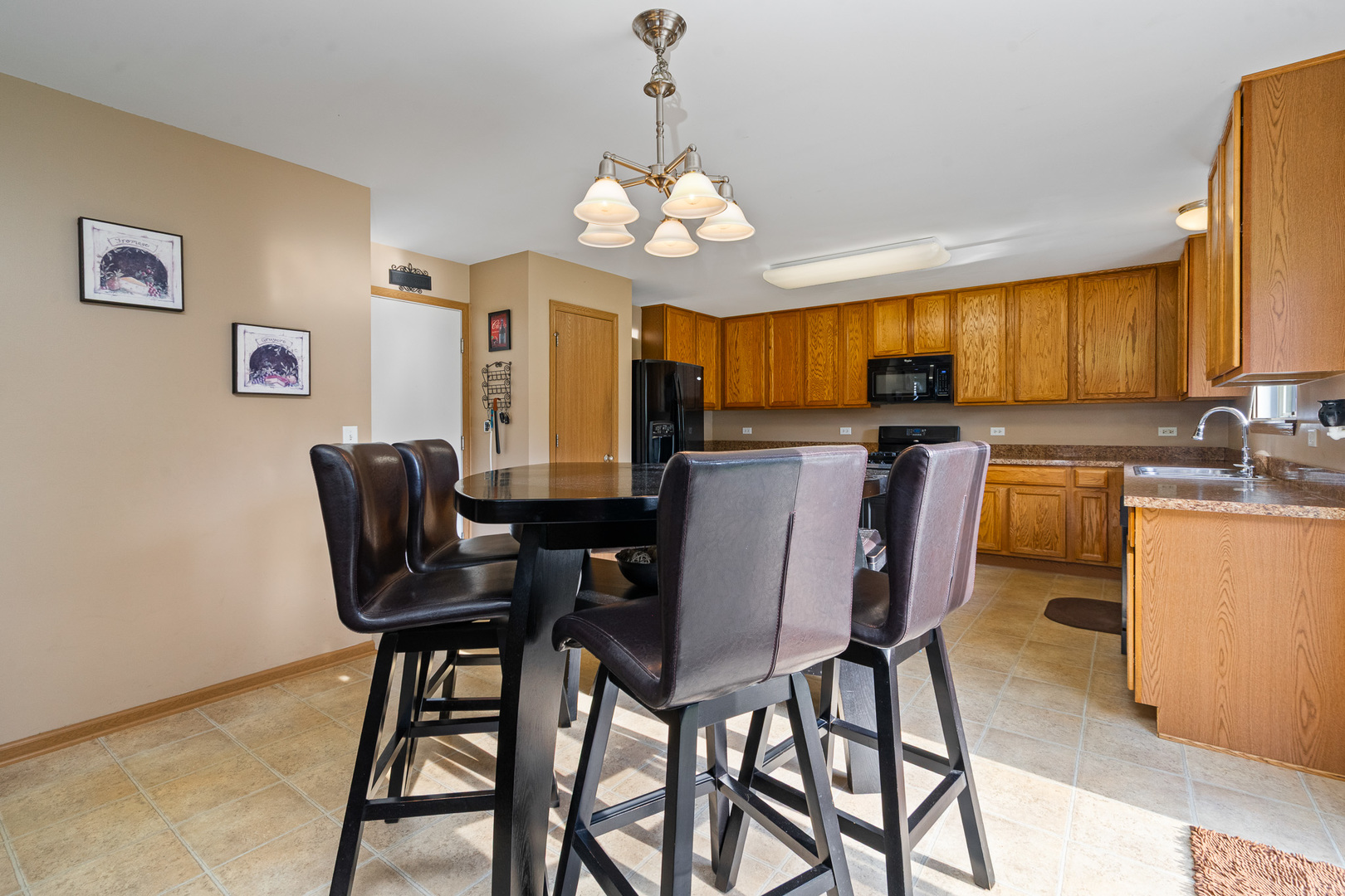 16320 Spring Creek Lane, Plainfield, IL 60586