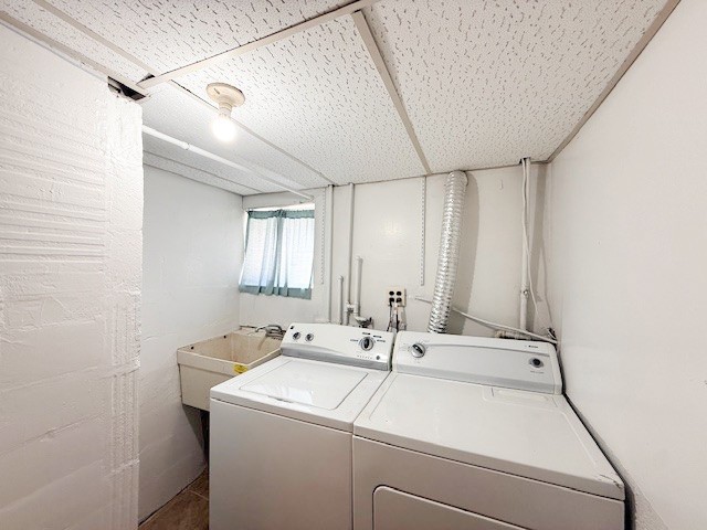 363 MAPLE Street, Glen Ellyn, IL 60137