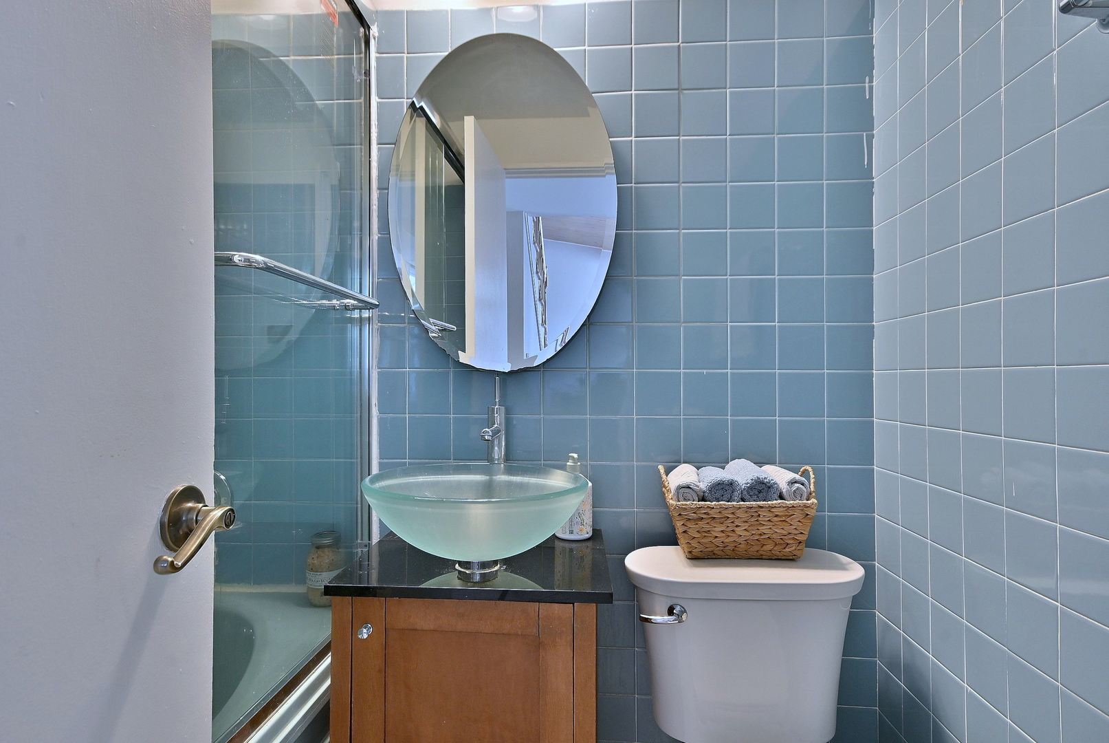 521 Michael Manor, Glenview, IL 60025