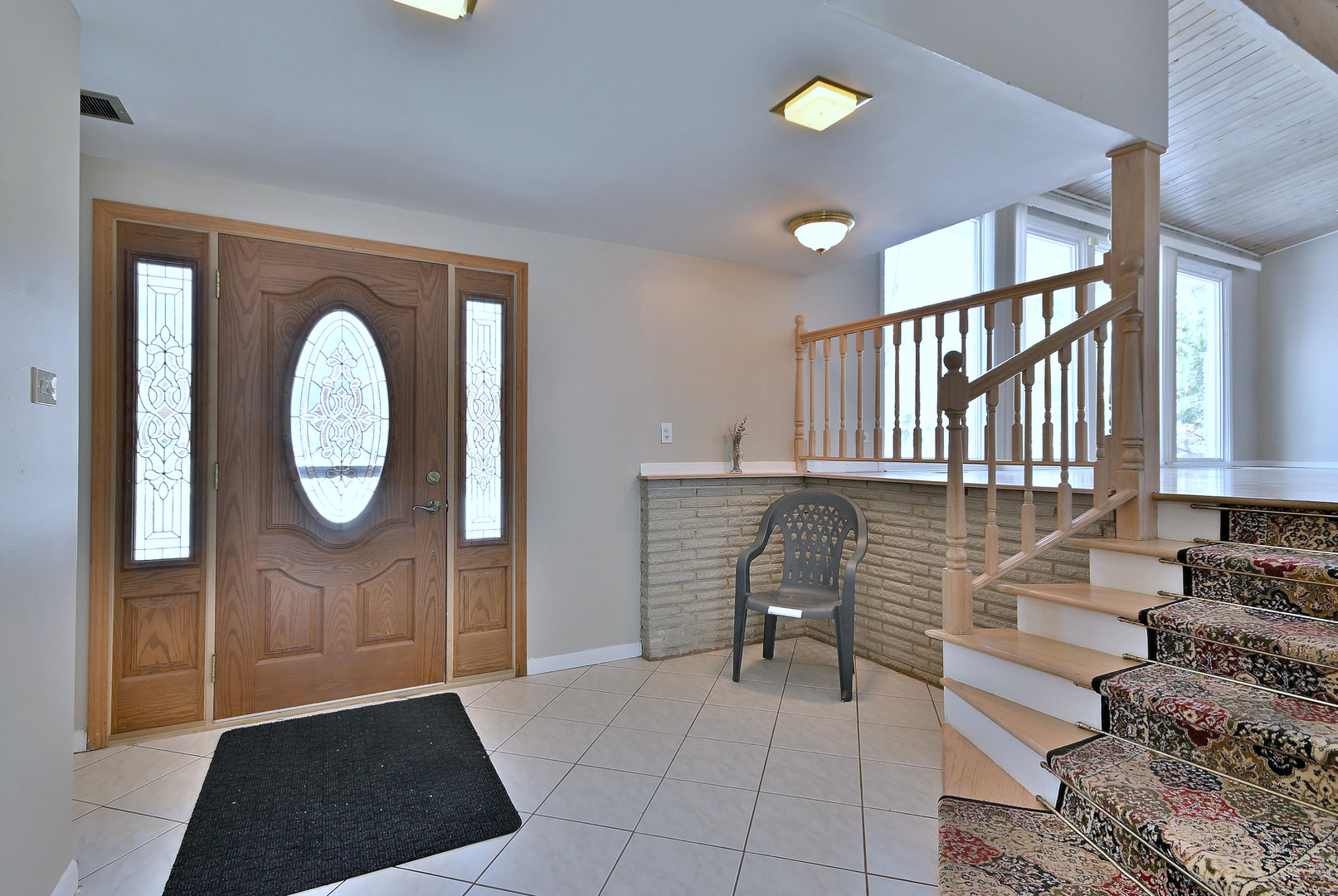 521 Michael Manor, Glenview, IL 60025