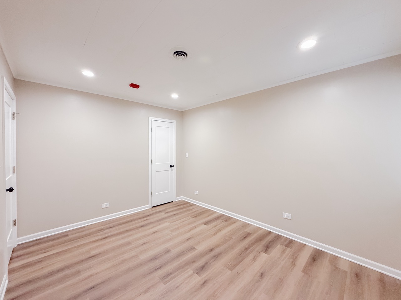 106 E State Road #2B, Island Lake, IL 60042