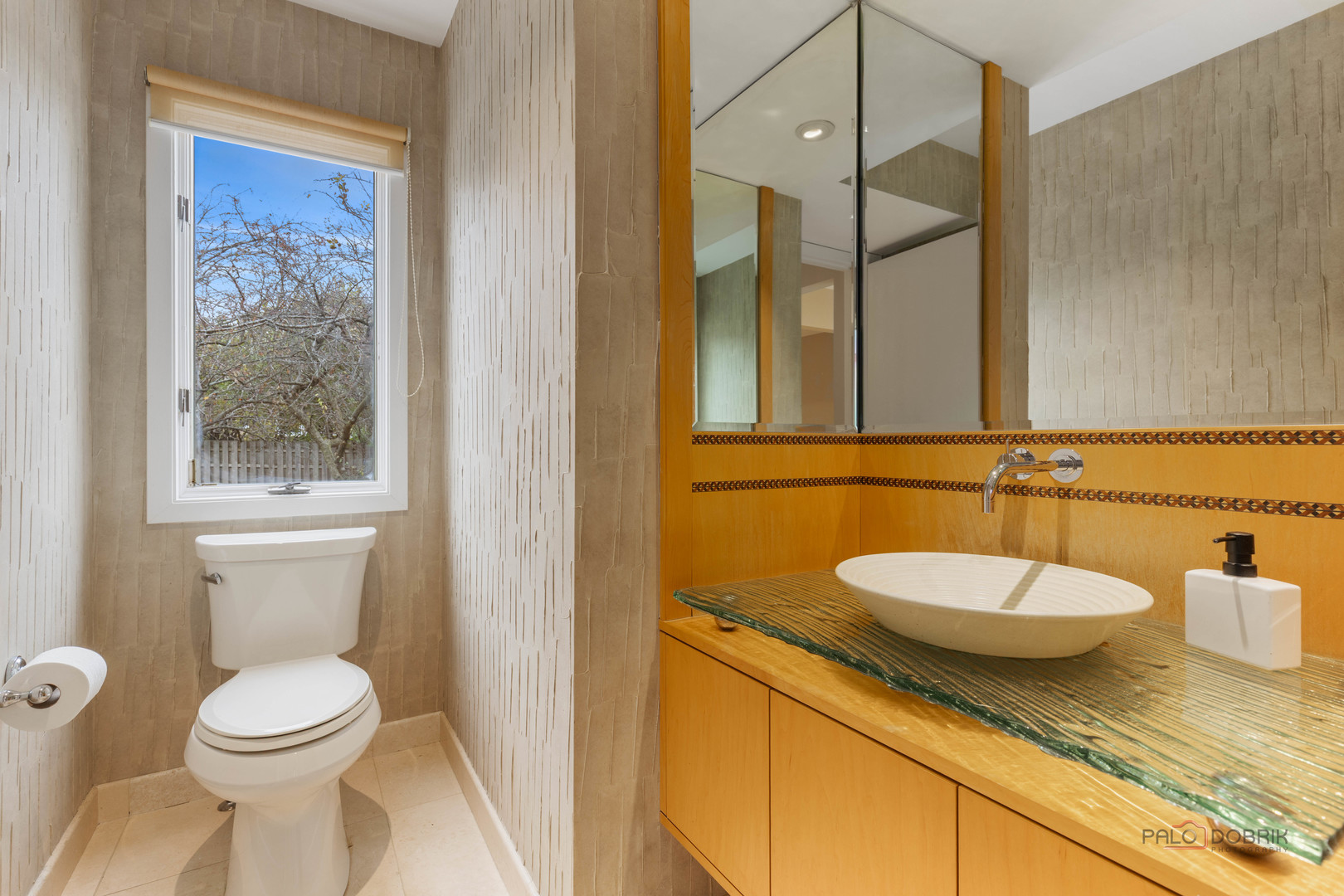 825 Downing Street, Northbrook, IL 60062