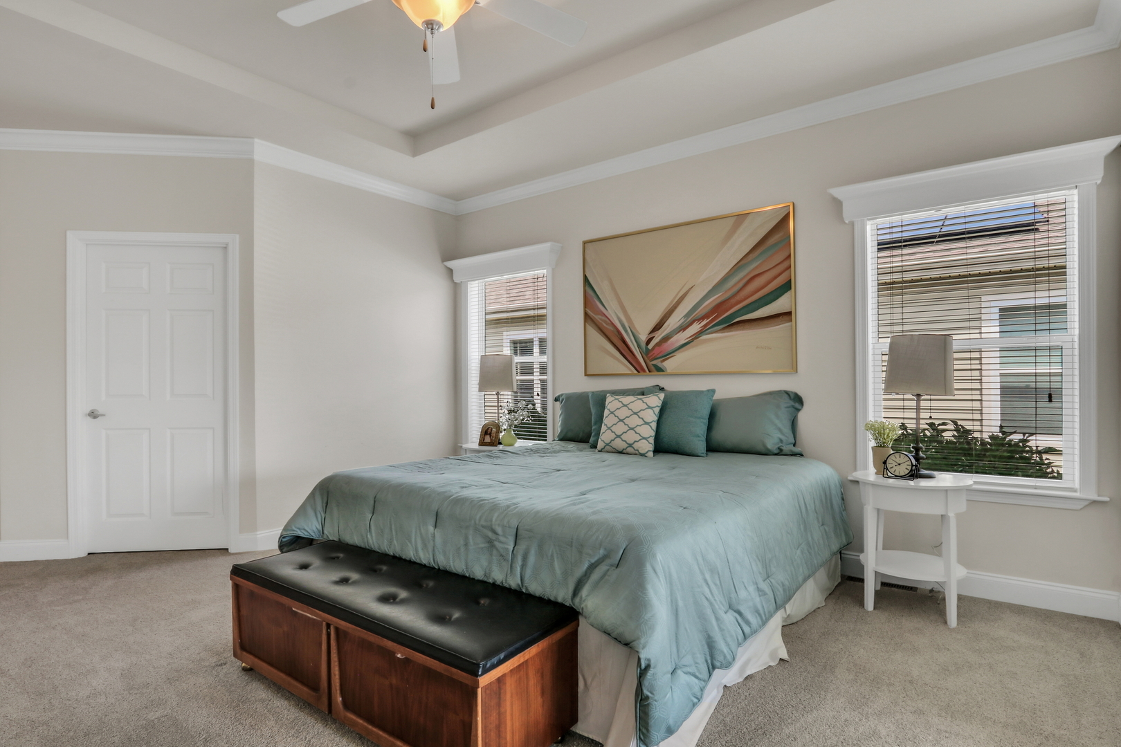 305 Legacy Court, Grayslake, IL 60030