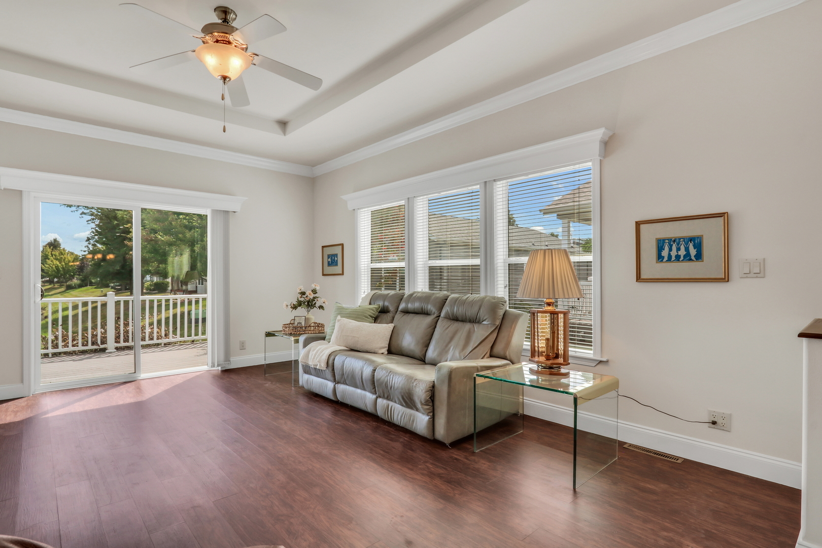 305 Legacy Court, Grayslake, IL 60030