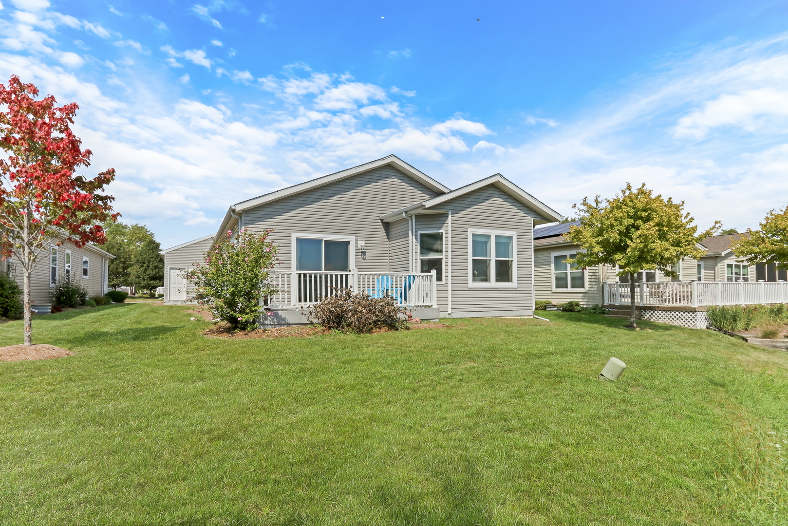 305 Legacy Court, Grayslake, IL 60030