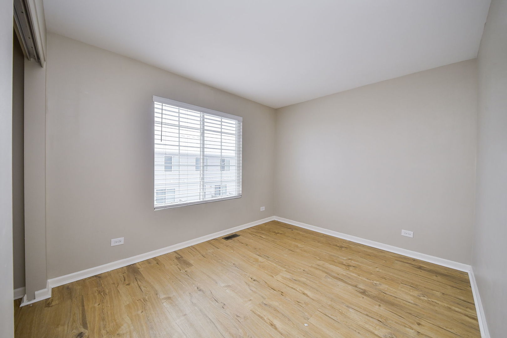 2480 Bella Drive #0, Pingree Grove, IL 60140