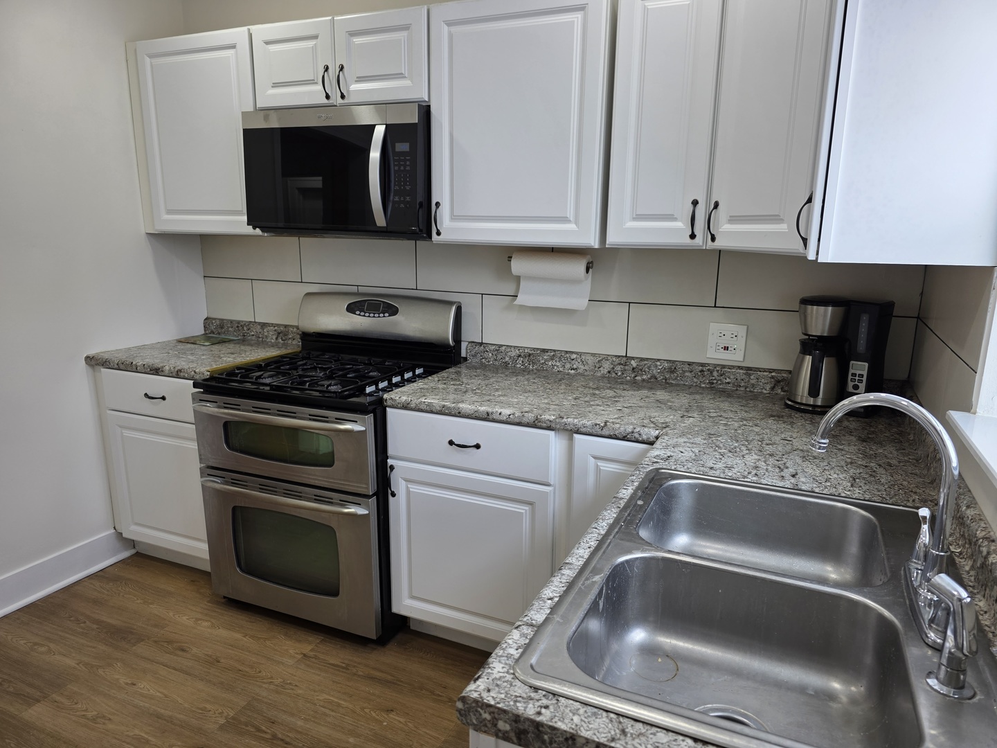 803 Broadway Avenue, North Chicago, IL 60064