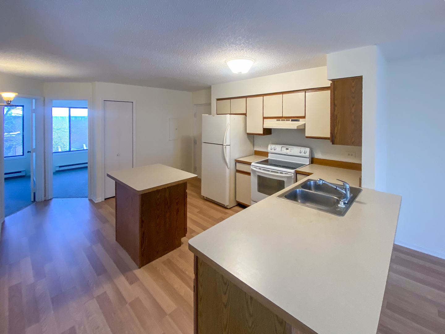 661 Briar Hill Lane #5, Addison, IL 60101