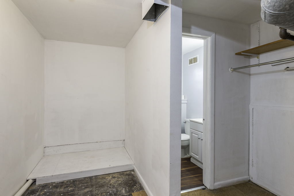 1607 N Channel Drive, Round Lake Beach, IL 60073