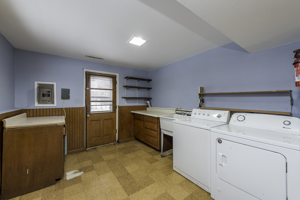 1607 N Channel Drive, Round Lake Beach, IL 60073