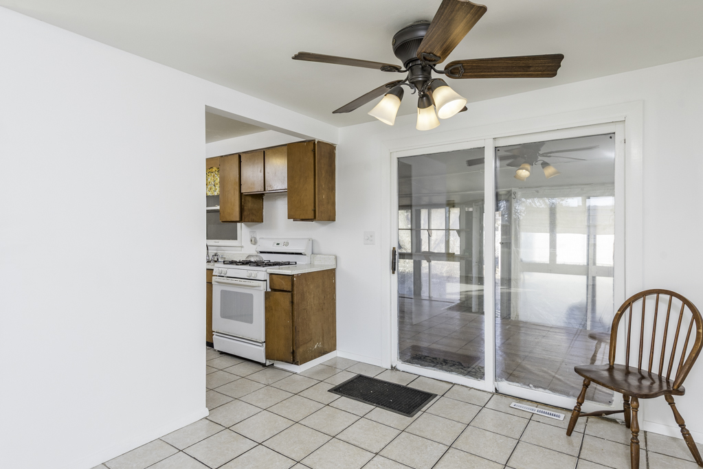 1607 N Channel Drive, Round Lake Beach, IL 60073