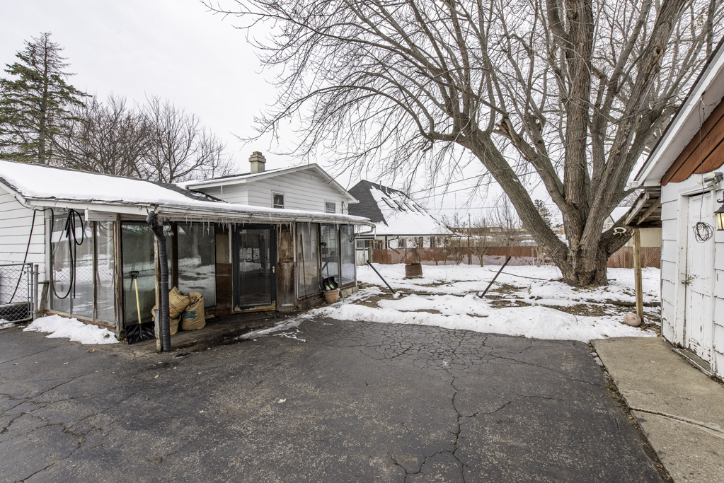 1607 N Channel Drive, Round Lake Beach, IL 60073