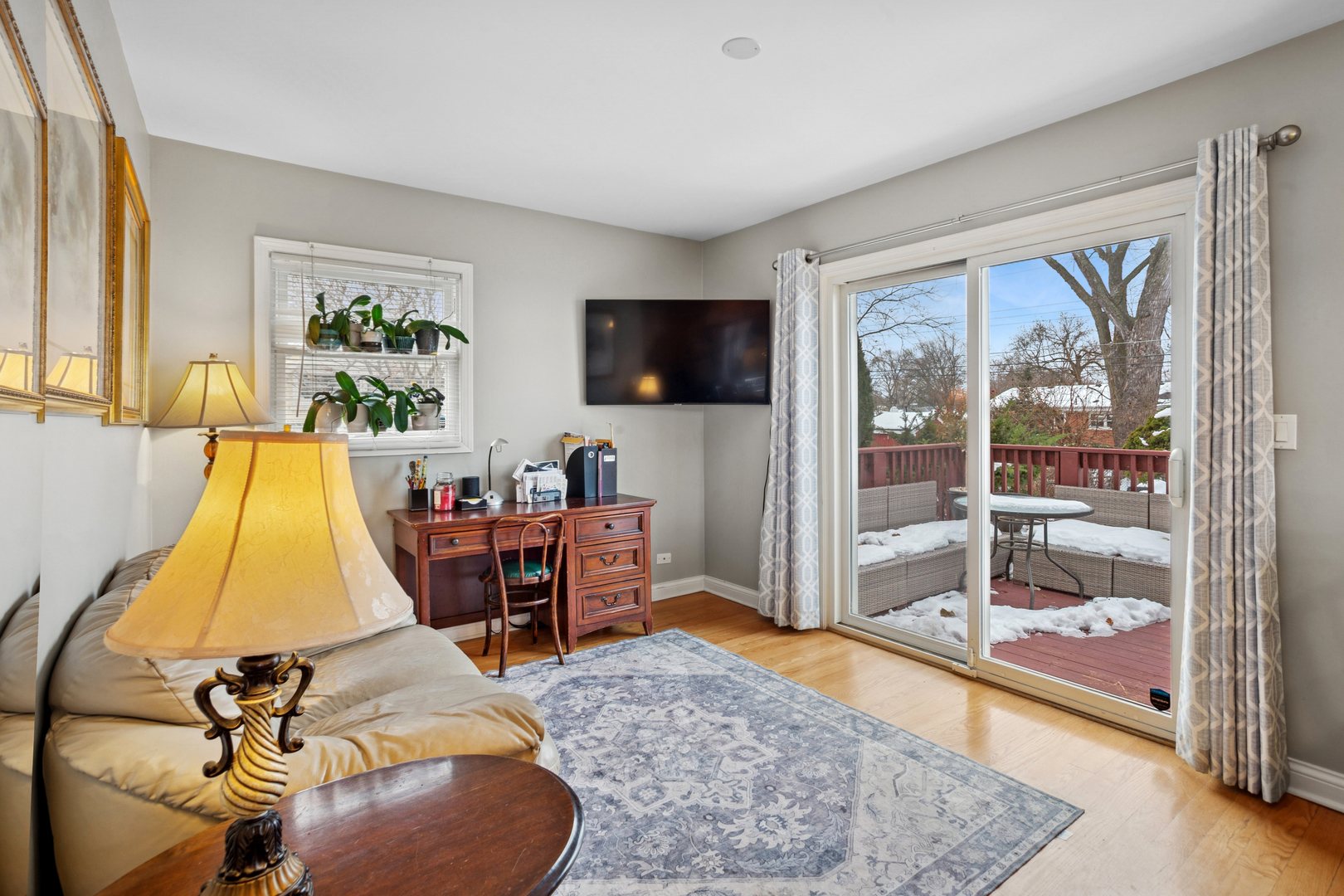 420 Radcliffe Avenue, Des Plaines, IL 60016