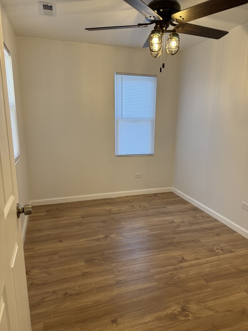 380 Ivanhoe Road, Grayslake, IL 60030