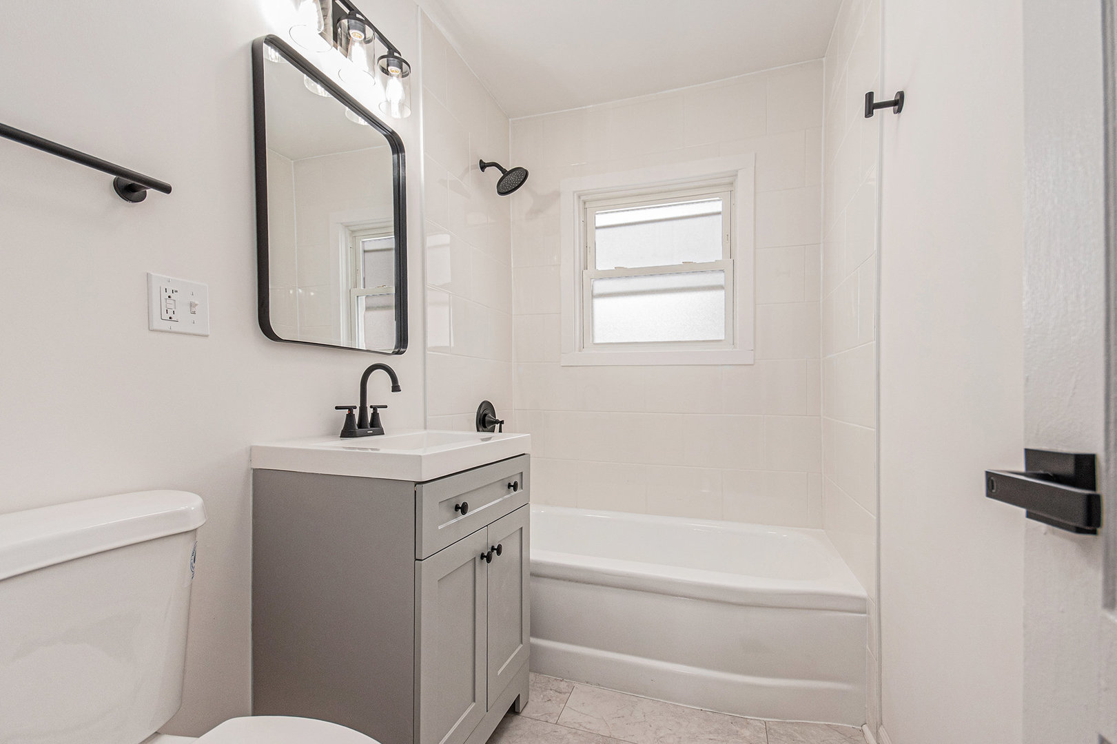 512 Sehring Street, Joliet, IL 60436