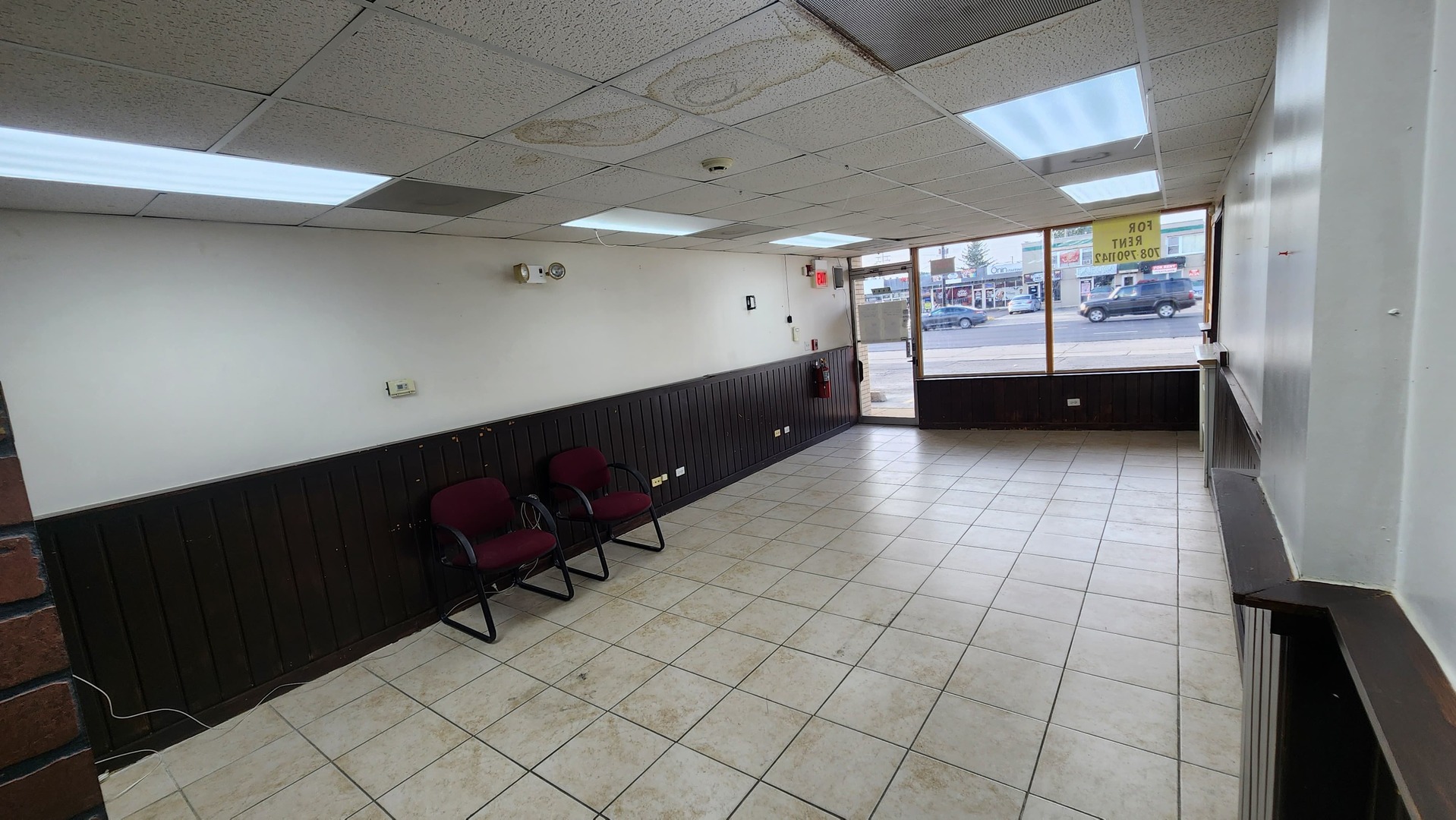 5616 W 79th Street, Burbank, IL 60459