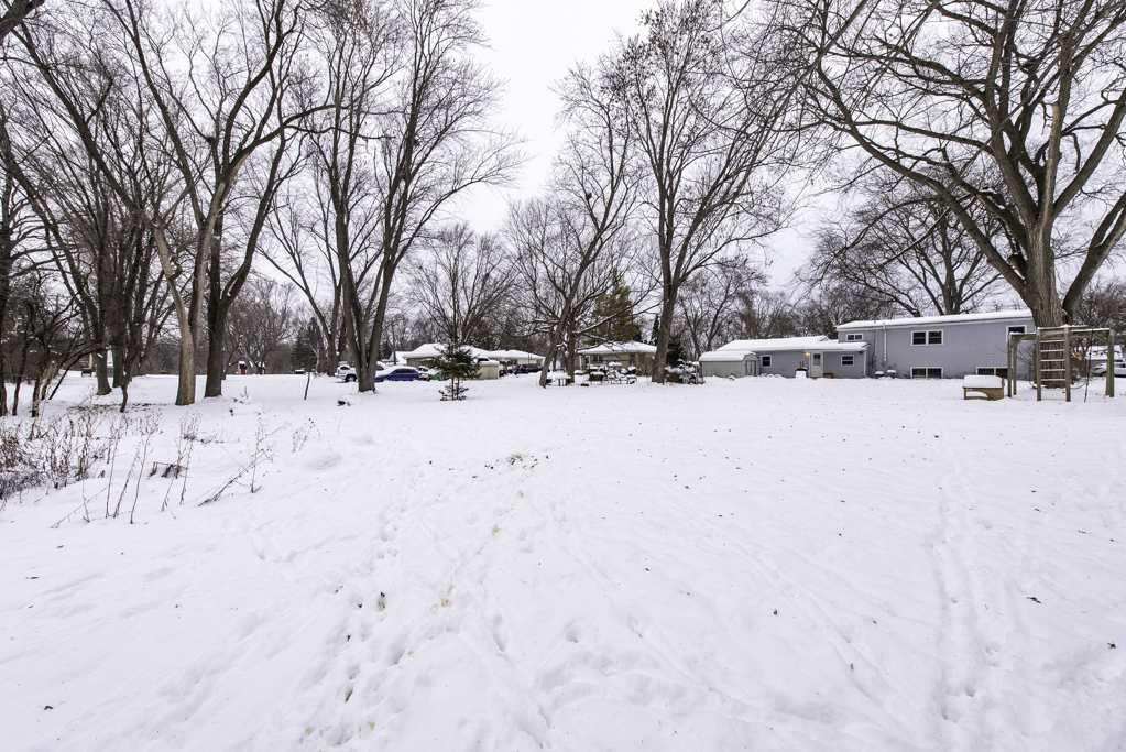 37114 N Shirley Drive, Gurnee, IL 60031